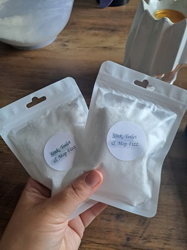 Sink mop & toilet fizz