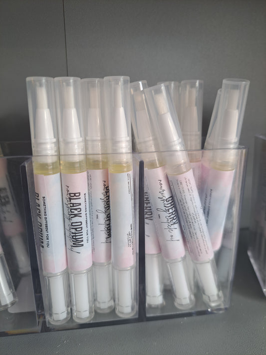 Cuticle oil pens