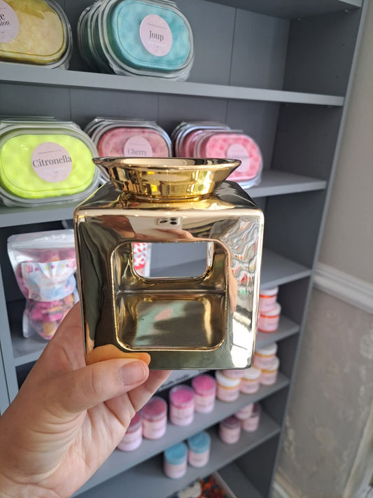 Square burner